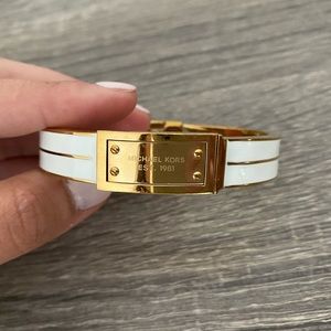 Michael Kors bangle
